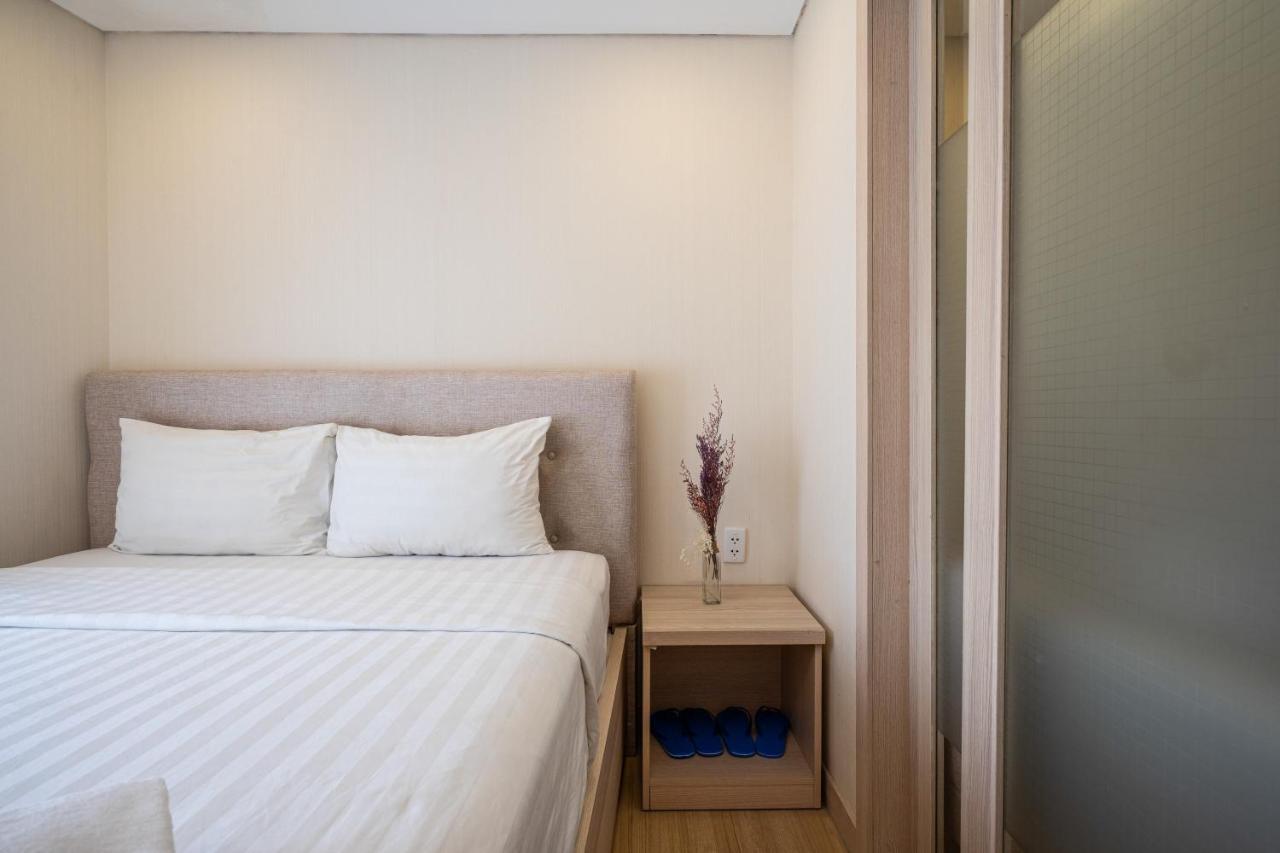 Luxy Park Hotel & Apartments - Notre Dame Ho Chi Minh City Exterior photo